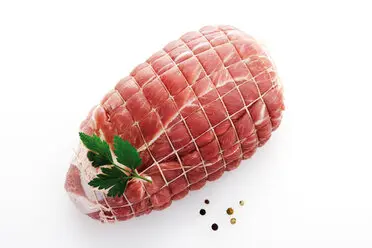 Arrollado de entrecot relleno