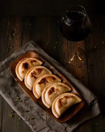  Empanada Salteña Precocida Carne x 12u